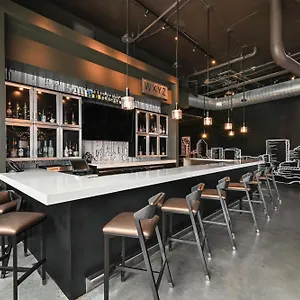 Aloft Center ** Charlotte