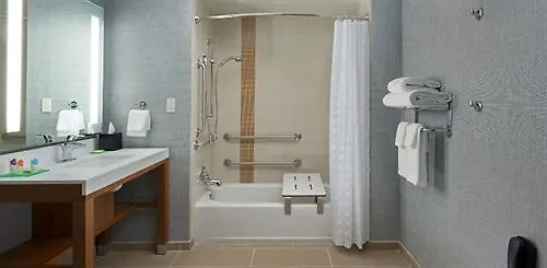 Hyatt Place Charlotte Downtown Hotel